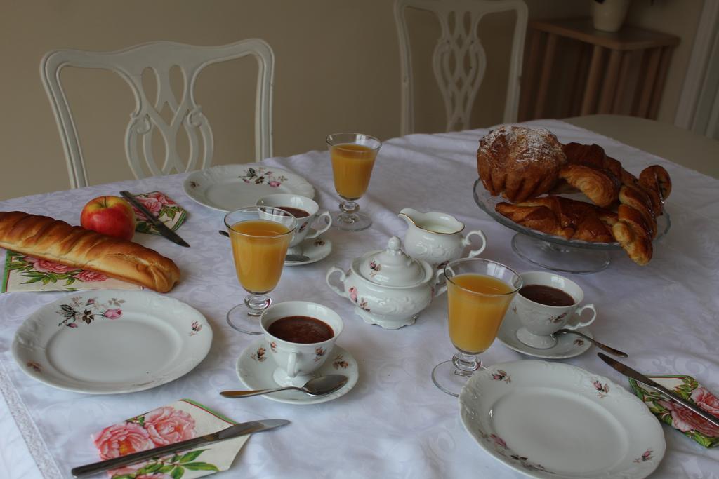 Le Clos Des Roses Saint-Regle Bilik gambar