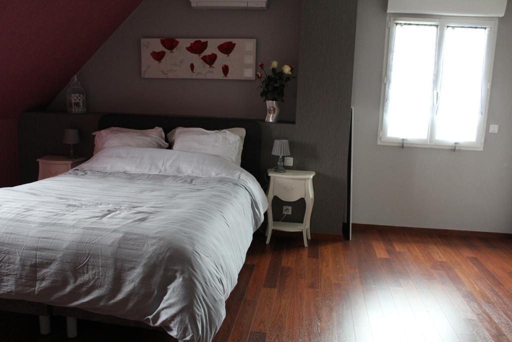 Le Clos Des Roses Saint-Regle Bilik gambar