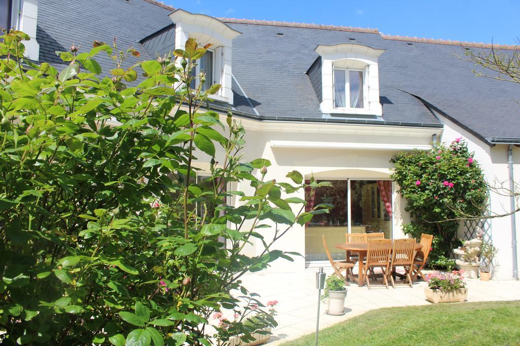 Le Clos Des Roses Saint-Regle Luaran gambar